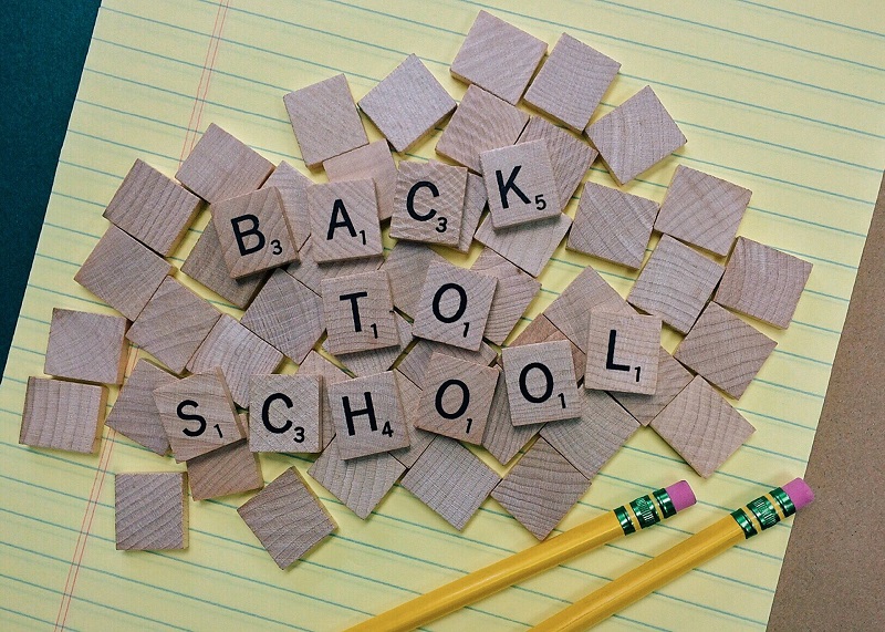 Use the best back to school driving tips as reminders and put them to good use every single time you head out to school.